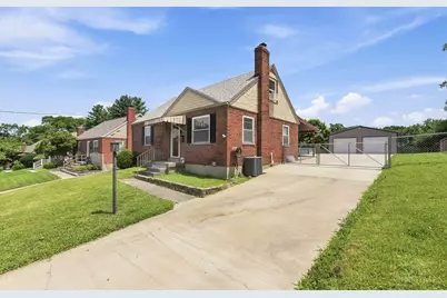 8546 Darnell Avenue, Sycamore Township, OH 45236 - Photo 5