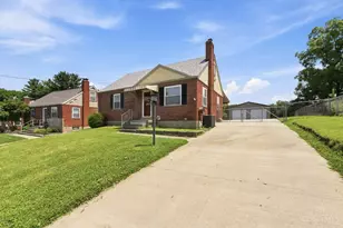 8546 Darnell Ave, Sycamore Township, OH 45236 - Photo 3