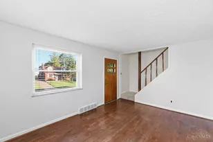 8546 Darnell Ave, Sycamore Township, OH 45236 - Photo 7