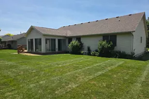 918 Willow Bend Dr, Wilmington, OH 45177 - Photo 7