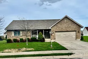 918 Willow Bend Dr, Wilmington, OH 45177 - Photo 1