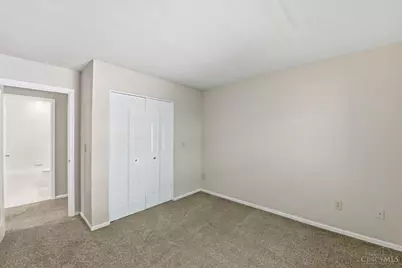6288 Eagles Lake Dr, Cincinnati, OH 45248 - Photo 29