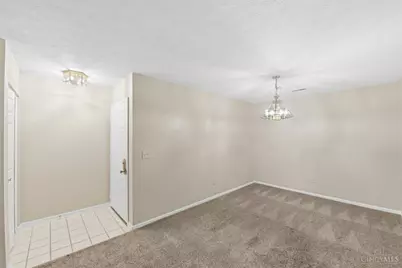 6288 Eagles Lake Dr, Cincinnati, OH 45248 - Photo 11
