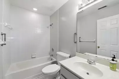 6288 Eagles Lake Dr, Cincinnati, OH 45248 - Photo 25