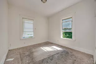 4922 Plainville Rd, Cincinnati, OH 45227 - Photo 11