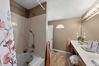 929 W Jameson Court, Trenton, OH 45067 - Photo 25