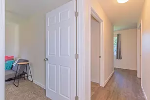 240 N Sycamore St, Lynchburg, OH 45142 - Photo 17