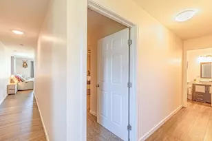 240 N Sycamore St, Lynchburg, OH 45142 - Photo 9