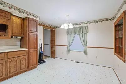 6051 Jerry Lee Drive, Milford, OH 45150 - Photo 13