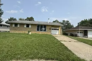 11466 Kenn Rd, Forest Park, OH 45240 - Photo 1