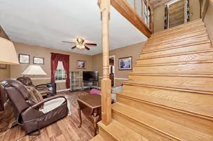 213 Highland Ave, Blanchester, OH 45107 - Photo 9