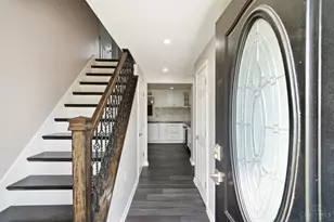 11349 Lincolnshire Dr, Forest Park, OH 45240 - Photo 7