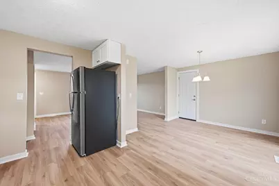 3419 Springdale Road, Cincinnati, OH 45251 - Photo 13