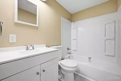 3419 Springdale Road, Cincinnati, OH 45251 - Photo 21