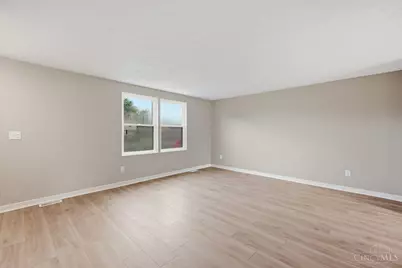 3419 Springdale Road, Cincinnati, OH 45251 - Photo 7