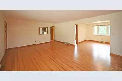 411 Pamela Drive, Oxford, OH 45056 - Photo 7