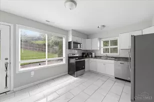 2343 Fairgreen Dr, Green Township, OH 45238 - Photo 5