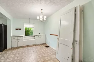 8317 Lake Ave, Sycamore Township, OH 45236 - Photo 9