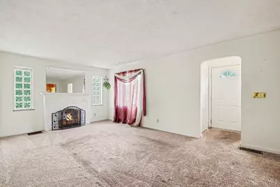 8317 Lake Avenue, Deer Park, OH 45236 - Photo 5
