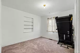 8317 Lake Ave, Sycamore Township, OH 45236 - Photo 13