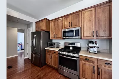 5911 Milburne Drive, Miami Township, OH 45150 - Photo 7