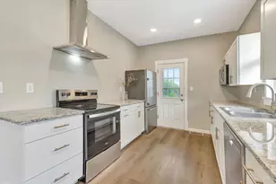 1716 Iliff Ave, Cincinnati, OH 45205 - Photo 9