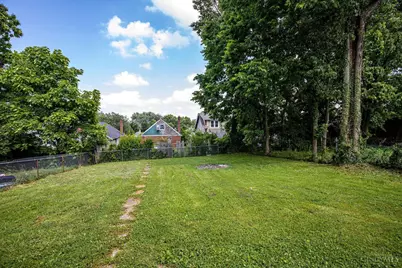 1716 Iliff Avenue, Cincinnati, OH 45205 - Photo 23