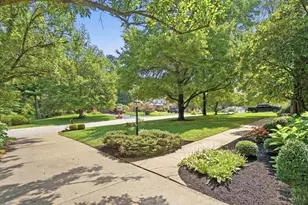 6915 Treeridge Dr, Anderson Township, OH 45244 - Photo 5