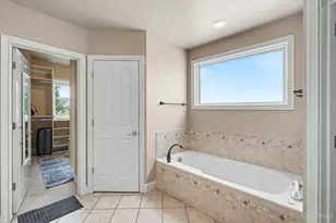 4558 Guildford Dr, West Chester, OH 45069 - Photo 21