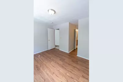 650 Straight Street, Cincinnati, OH 45219 - Photo 15