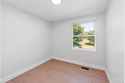 1403 Kingsbury Drive, Forest Park, OH 45240 - Photo 23
