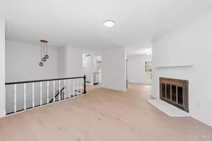 1403 Kingsbury Dr, Forest Park, OH 45240 - Photo 7