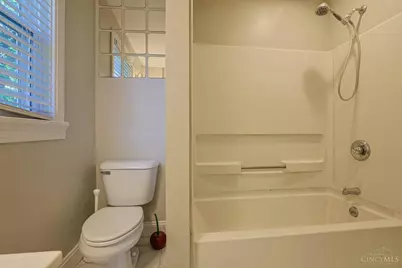 3000 Mapleleaf Avenue, Cincinnati, OH 45213 - Photo 21