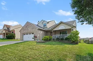 2004 Crest Rd, Forest Park, OH 45240 - Photo 1
