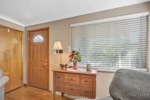 1737 Admiral Ct, Cincinnati, OH 45238 - Photo 5