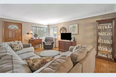 1737 Admiral Court, Cincinnati, OH 45238 - Photo 7