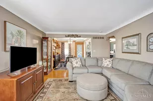 1737 Admiral Ct, Cincinnati, OH 45238 - Photo 9