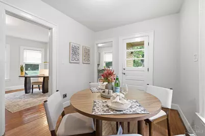 6733 Buckingham Place, Cincinnati, OH 45227 - Photo 9