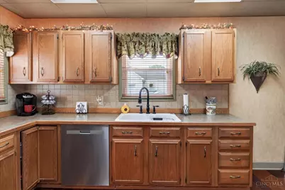 345 W Main Street, Hillsboro, OH 45133 - Photo 25