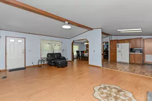 1878 Maple Grove Rd, Pike Township, OH 45154 - Photo 7