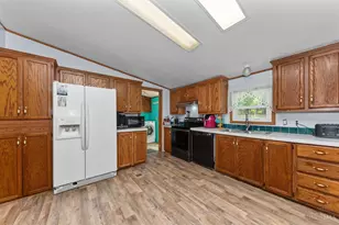 1878 Maple Grove Rd, Pike Township, OH 45154 - Photo 11