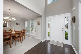 6028 Pond View Ct, Green Township, OH 45247 - Photo 5