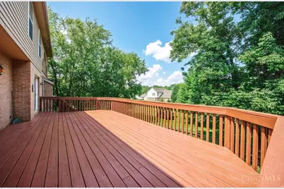 6028 Pond View Court, Green Township, OH 45247 - Photo 43