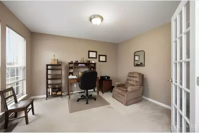 6028 Pond View Court, Green Township, OH 45247 - Photo 9