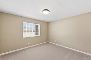 3383 Emerald Lakes Dr, Green Township, OH 45211 - Photo 35