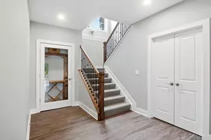8009 Bennington Dr, West Chester, OH 45241 - Photo 39