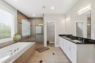 8009 Bennington Dr, West Chester, OH 45241 - Photo 29