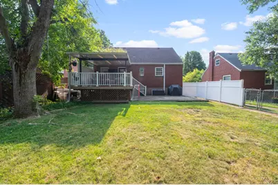 3689 Moonridge Drive, Green Township, OH 45248 - Photo 33
