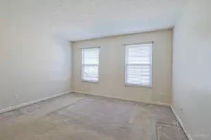 10555 Montgomery Rd, Montgomery, OH 45242 - Photo 9