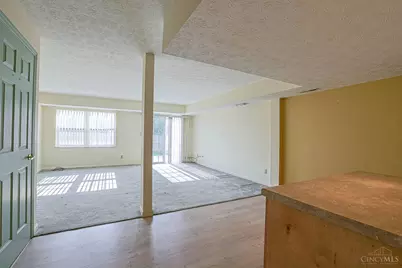 10555 Montgomery Road #35, Montgomery, OH 45242 - Photo 15